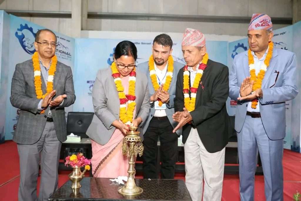 नवौं अन्तर्राष्ट्रिय औद्योगिक प्रदर्शनी–२०८१ को रेनु दाहालले गरिन् उद्घाटन।