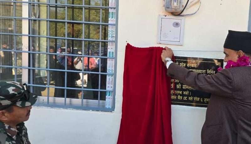 बबई नाकामा स्वचालित सिसी क्यामेरा जडान।
