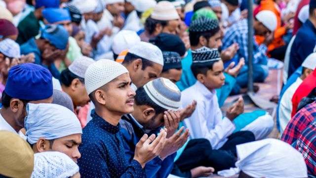 ईदकै दिन परीक्षा : मौलिक हकमाथि प्रहार।