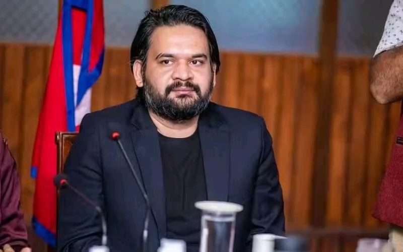 बालेन र भुपदेवविरुद्ध अख्तियारमा उजुरी, भ्रष्टाचारको आरोप।